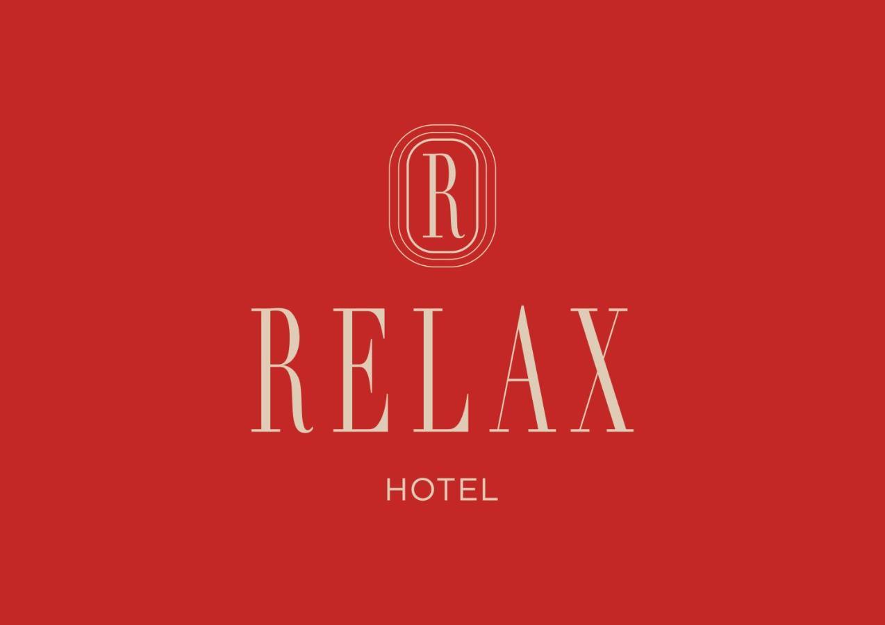 Relax Hotel Palaiochora Exterior photo